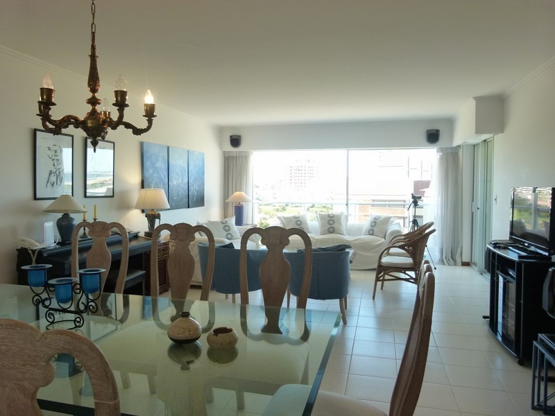 Departamento en alquiler en Playa Brava